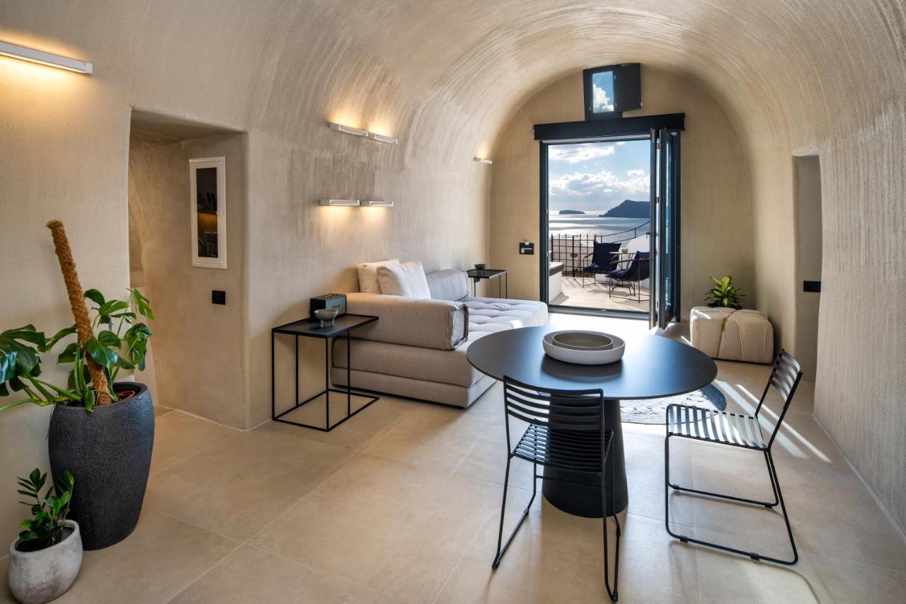 Iota Monocave By Thireon Villa Oía Exterior photo